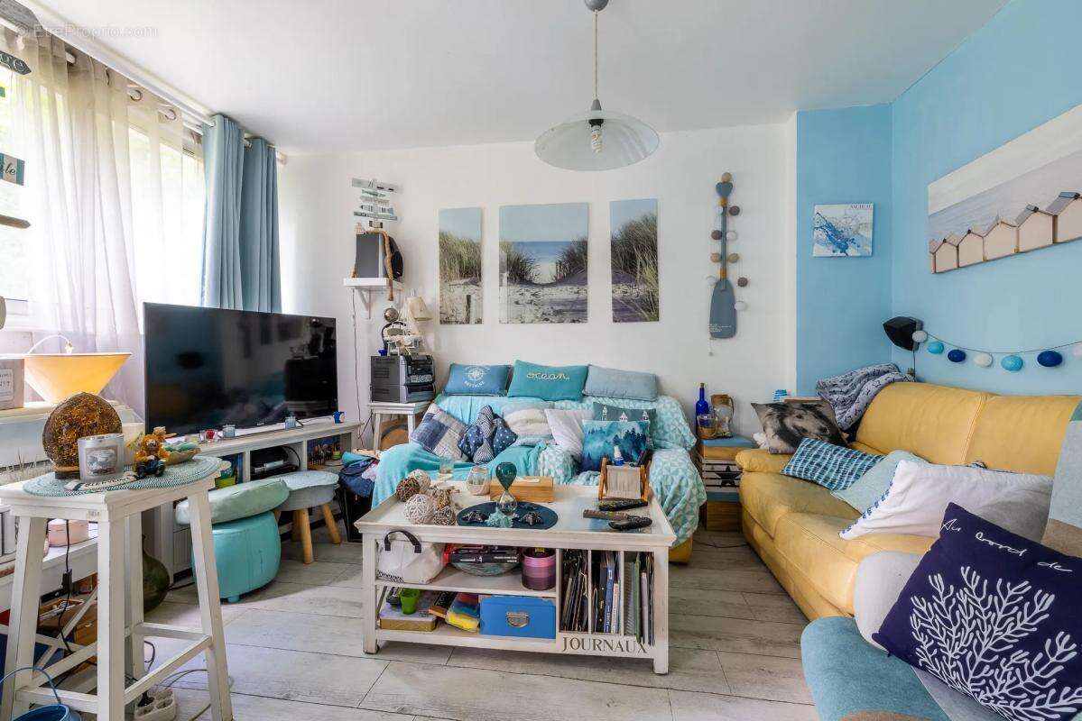 Appartement à SAVIGNY-SUR-ORGE