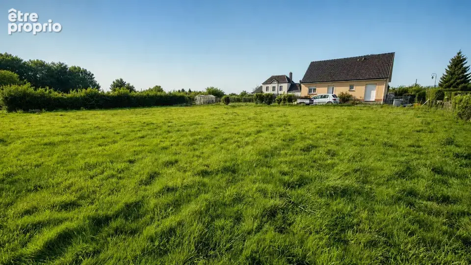 Photo Terrain à Maucomble au prix de 43 000€