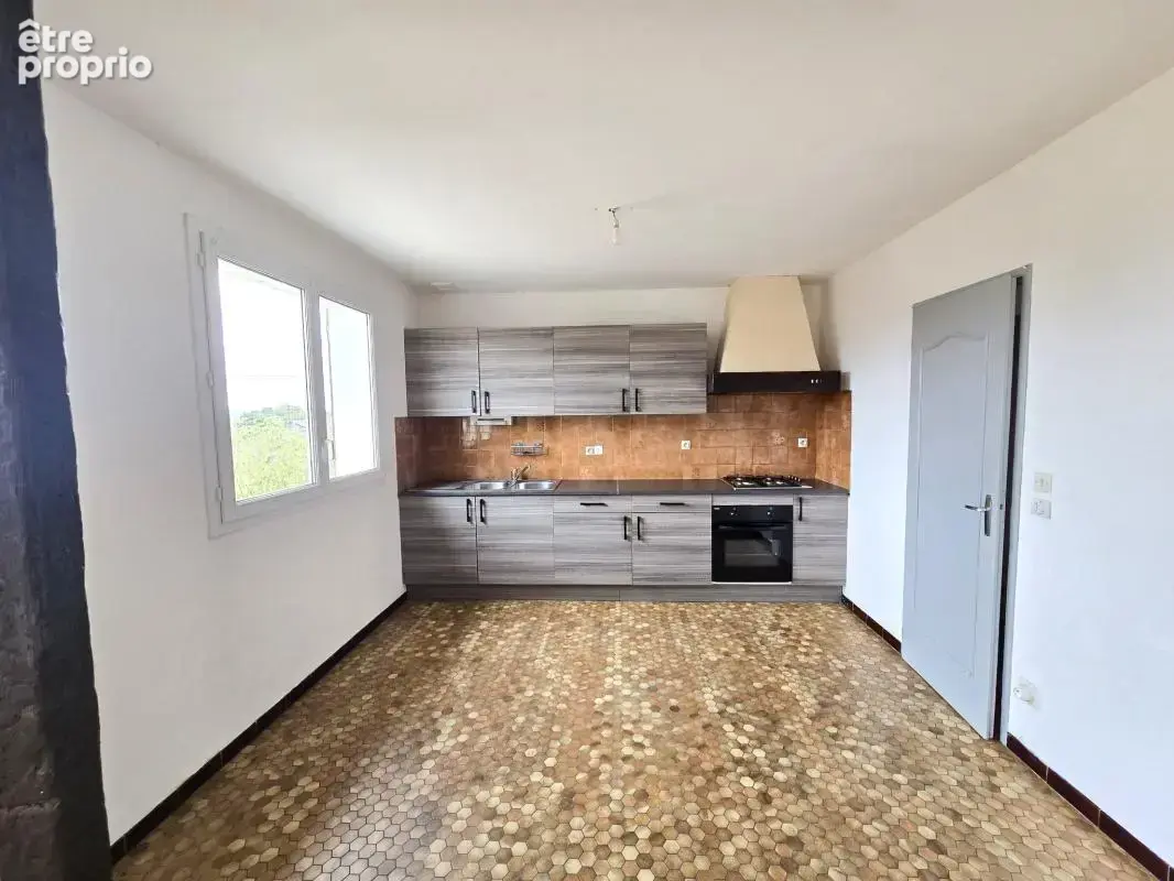 Maison avec sous-sol à Sablé-sur-Sarthe - photo 3
