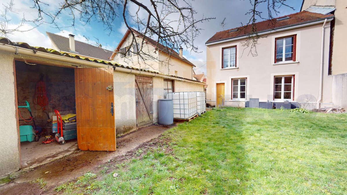 Maison à BOIS-D'ARCY