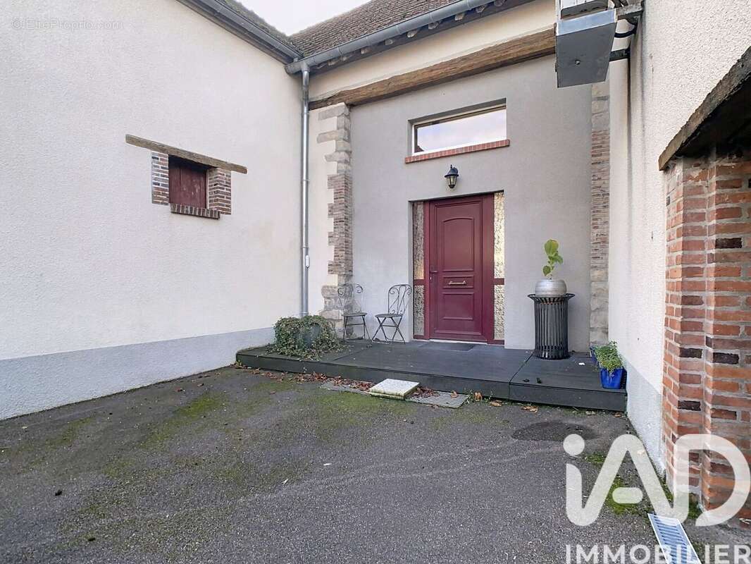 Maison 325 m² à Baudement  - photo 5