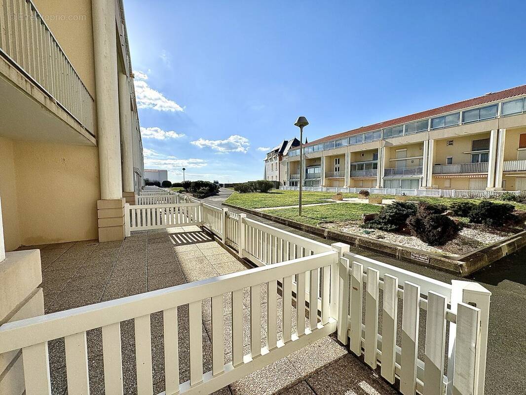 Vue de la terrasse - Appartement à SAINT-HILAIRE-DE-RIEZ