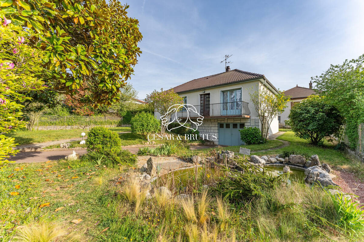 Maison à SAINT-PRIEST
