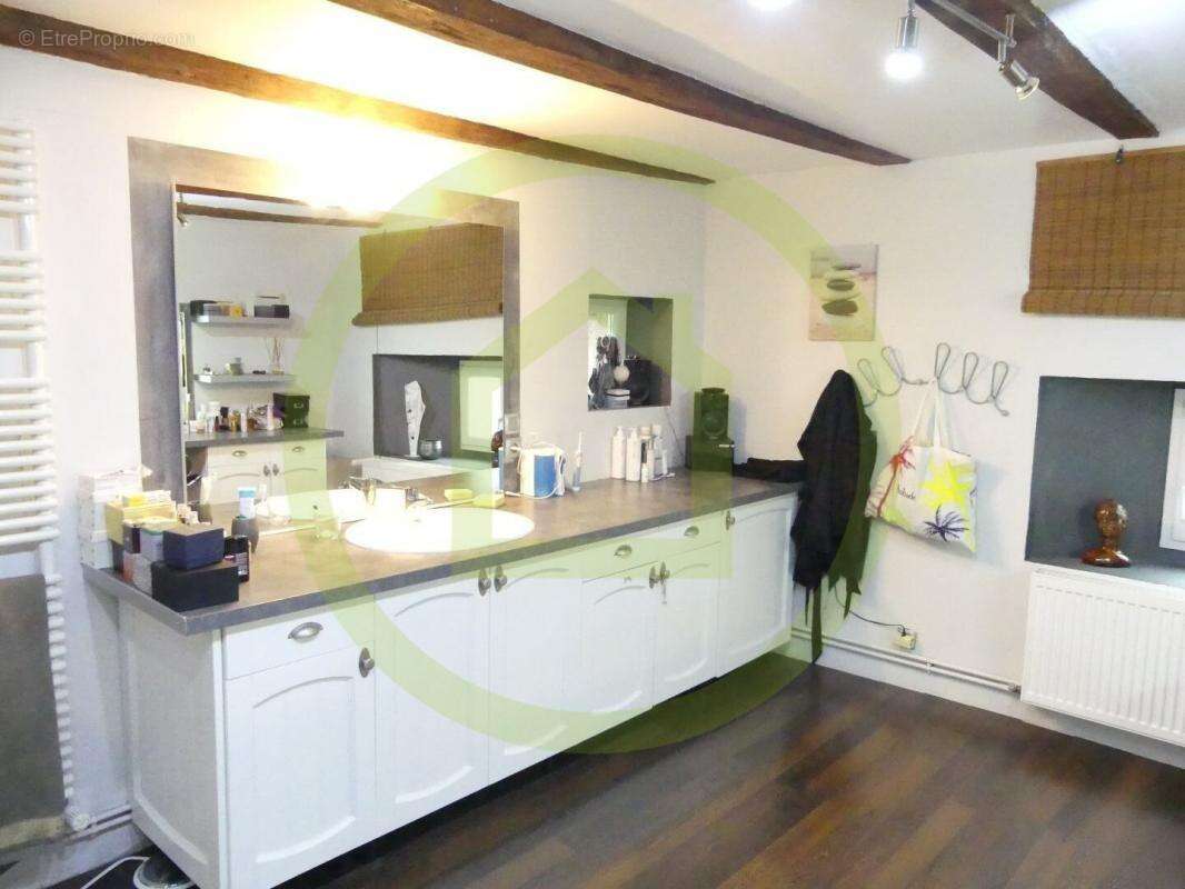 Maison à MONT-LES-NEUFCHATEAU