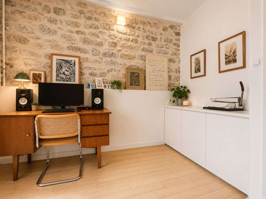 Appartement à PARIS-20E