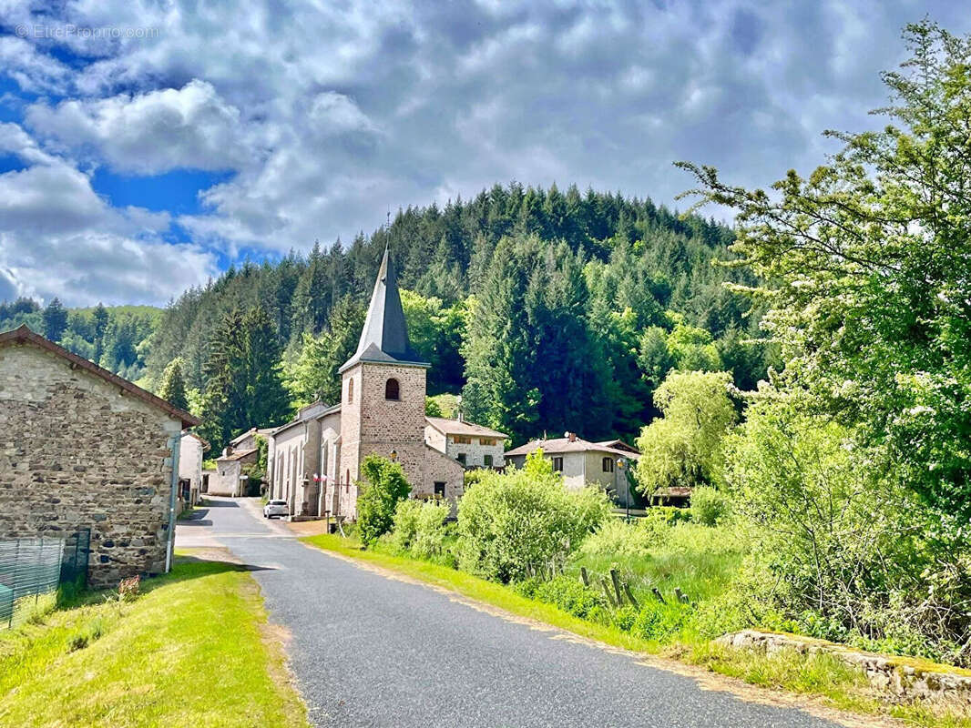 Maison à SAINT-RIRAND