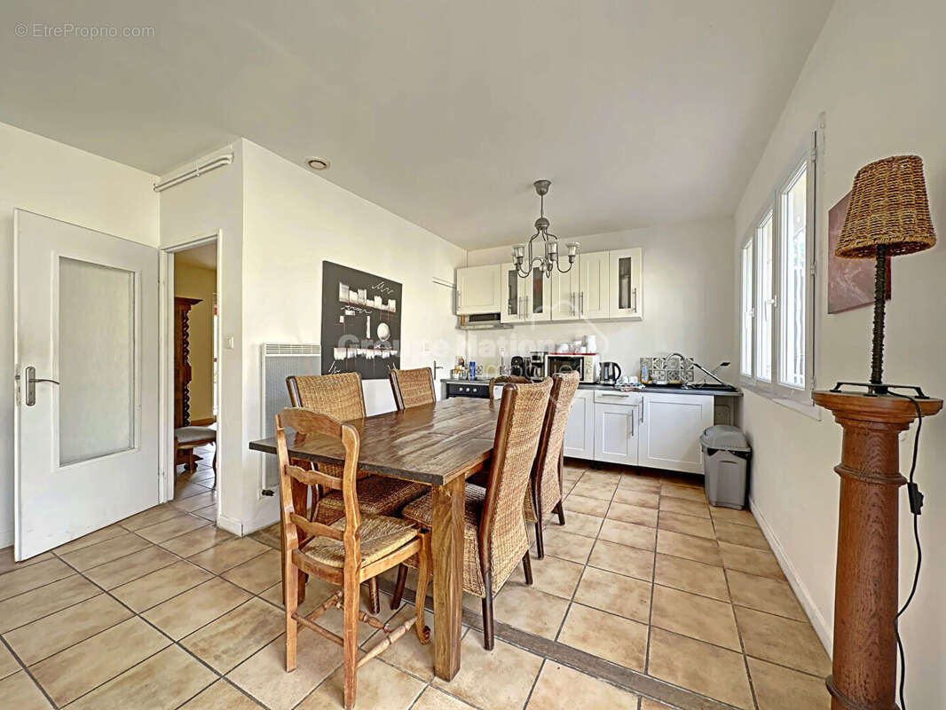 Maison à LUNEL-VIEL