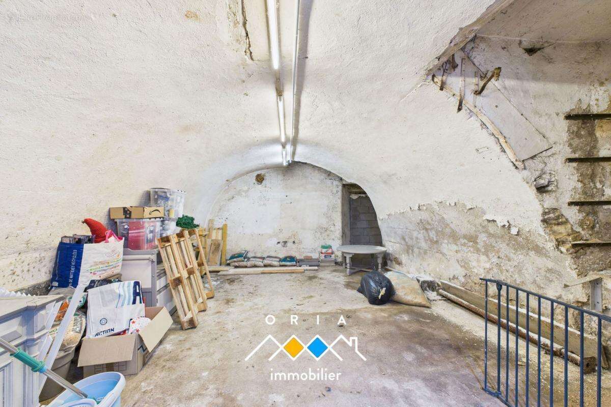 Maison à BAYONVILLE-SUR-MAD