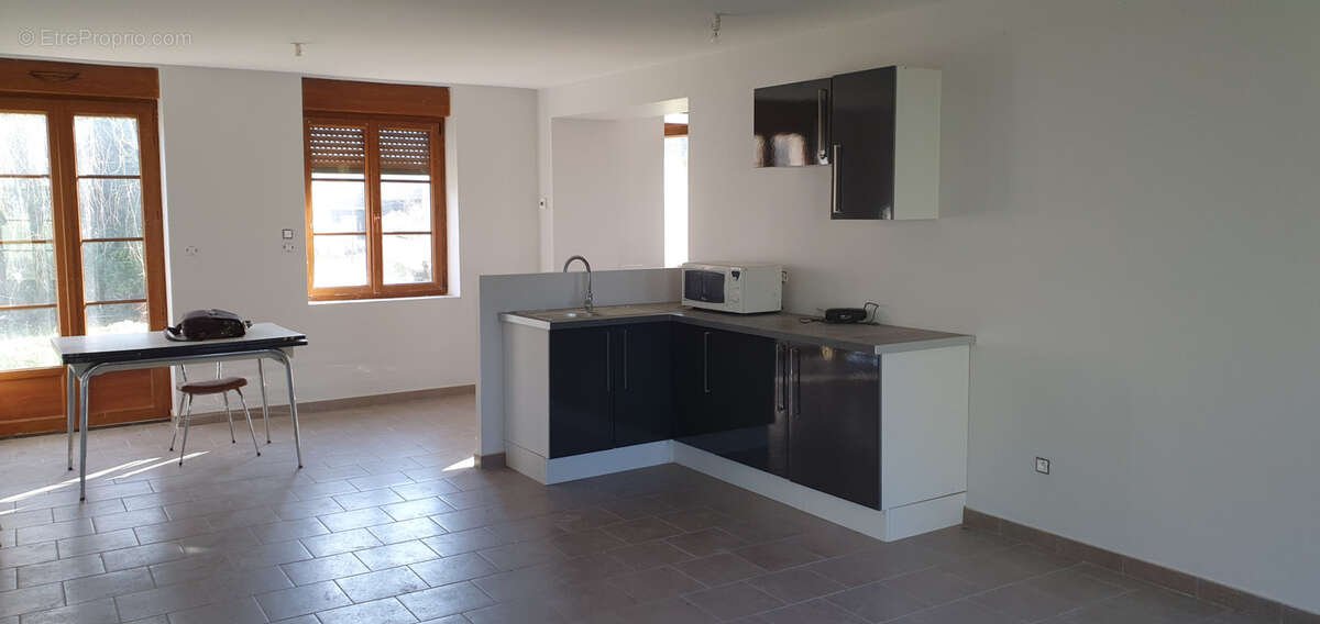 Maison à TRELOU-SUR-MARNE