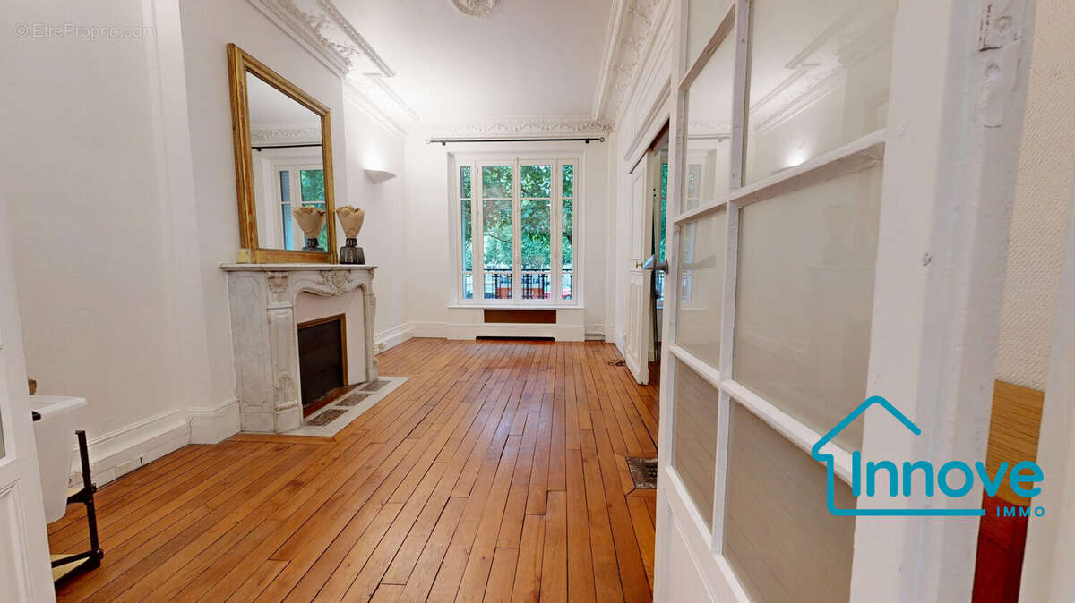 Appartement à VERSAILLES