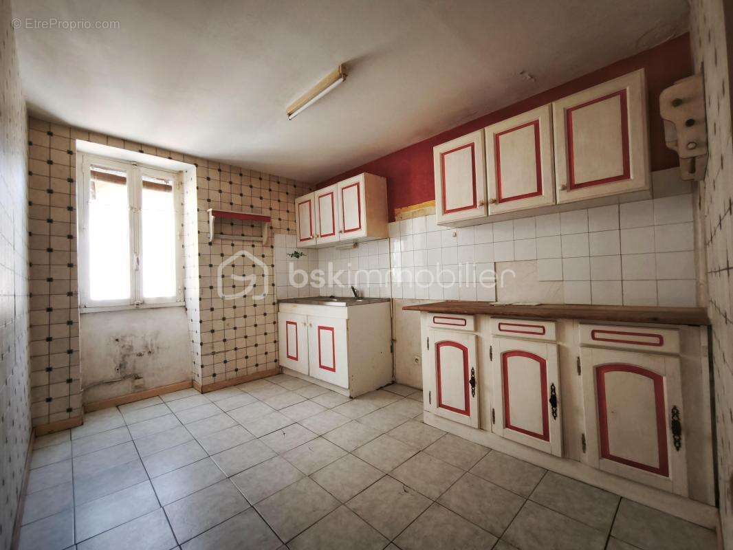 Maison à LE BOUSQUET-D'ORB