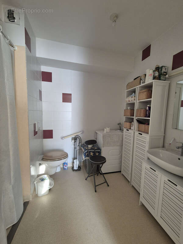 Appartement à PRECIGNE