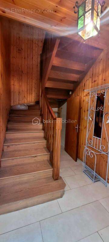 Maison de 111 m2, 3 chambres + bureau + piscine et garage sur 850 m2 de terrain - photo 14