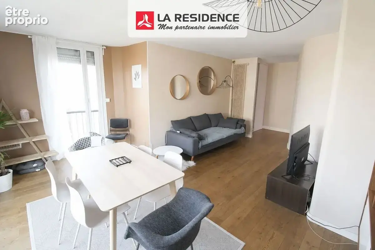 Appartement à ELANCOURT
