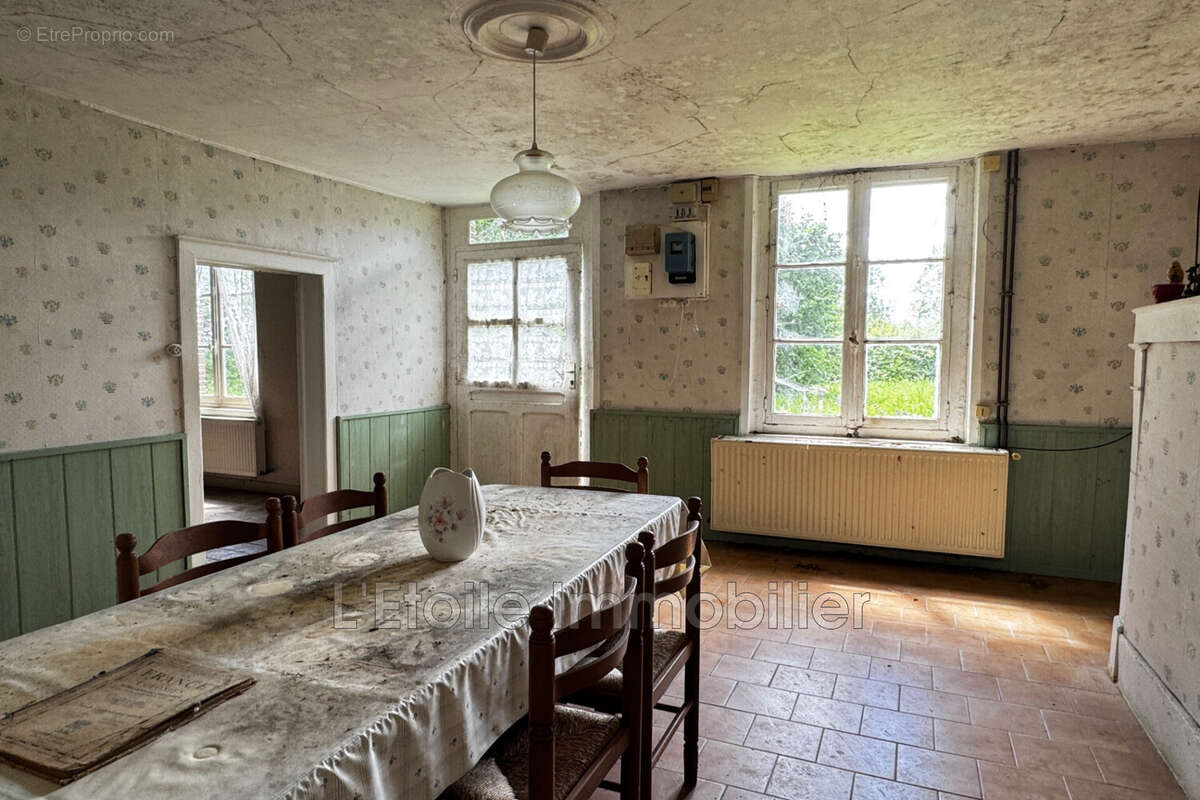 Maison 74 m² à Maheru  - photo 4