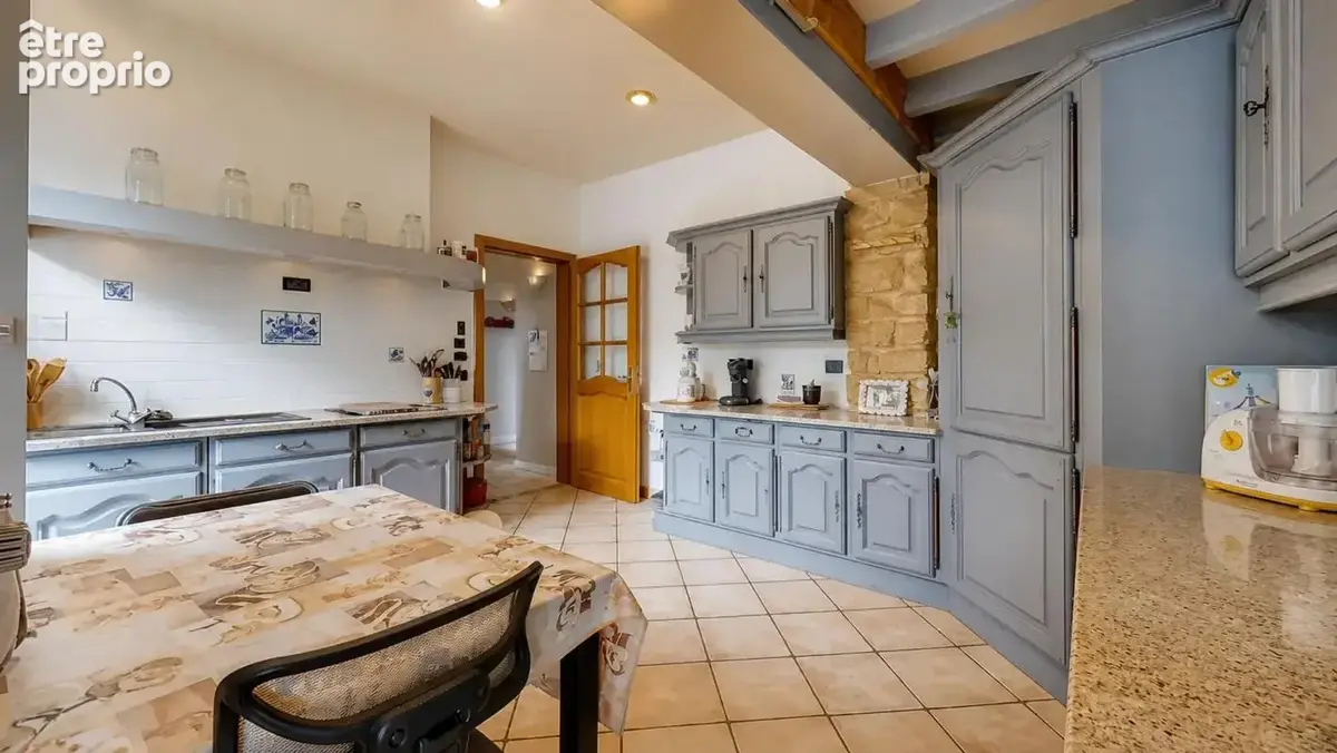 Maison de 7 pièces de 185 m² à Spincourt - photo 4