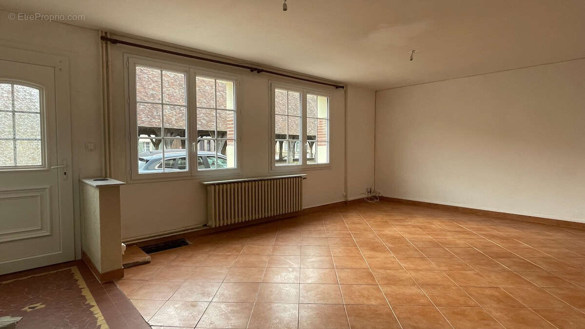 Maison à LA FERRIERE-SUR-RISLE