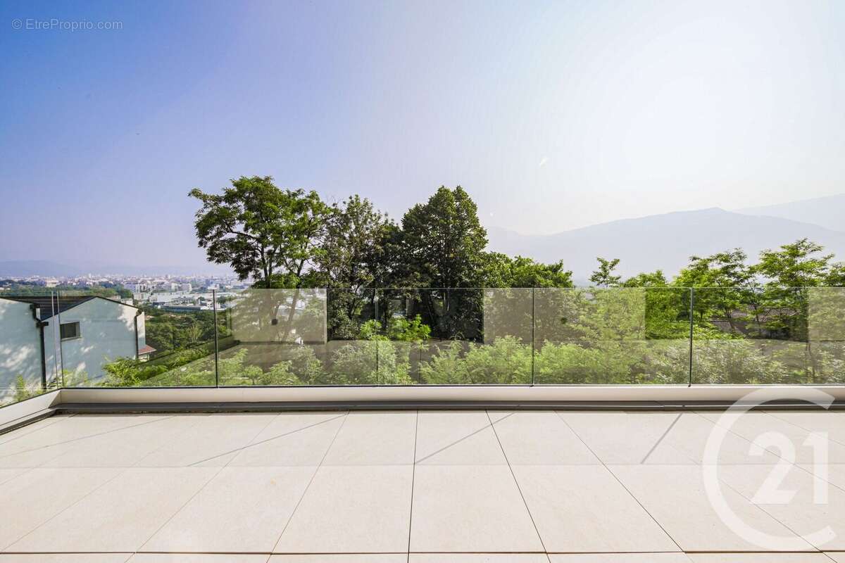 Maison à SAINT-MARTIN-LE-VINOUX