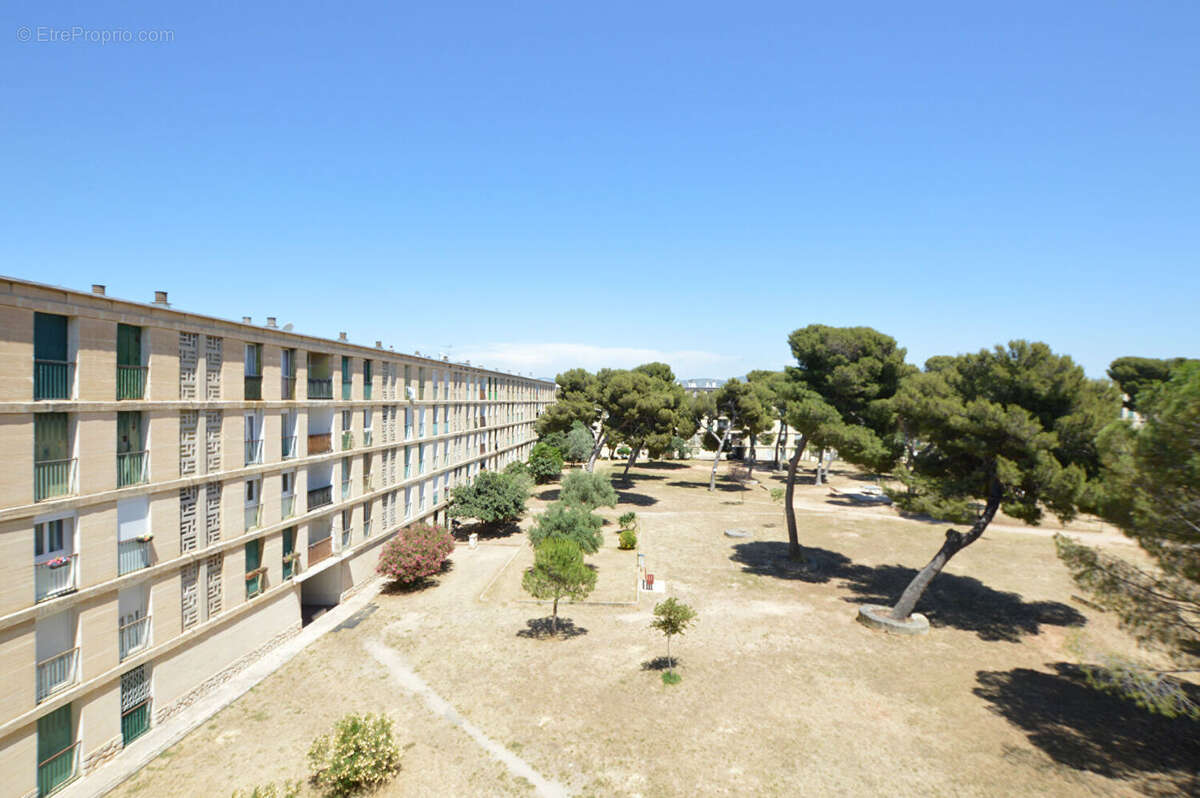 Appartement à MARSEILLE-12E