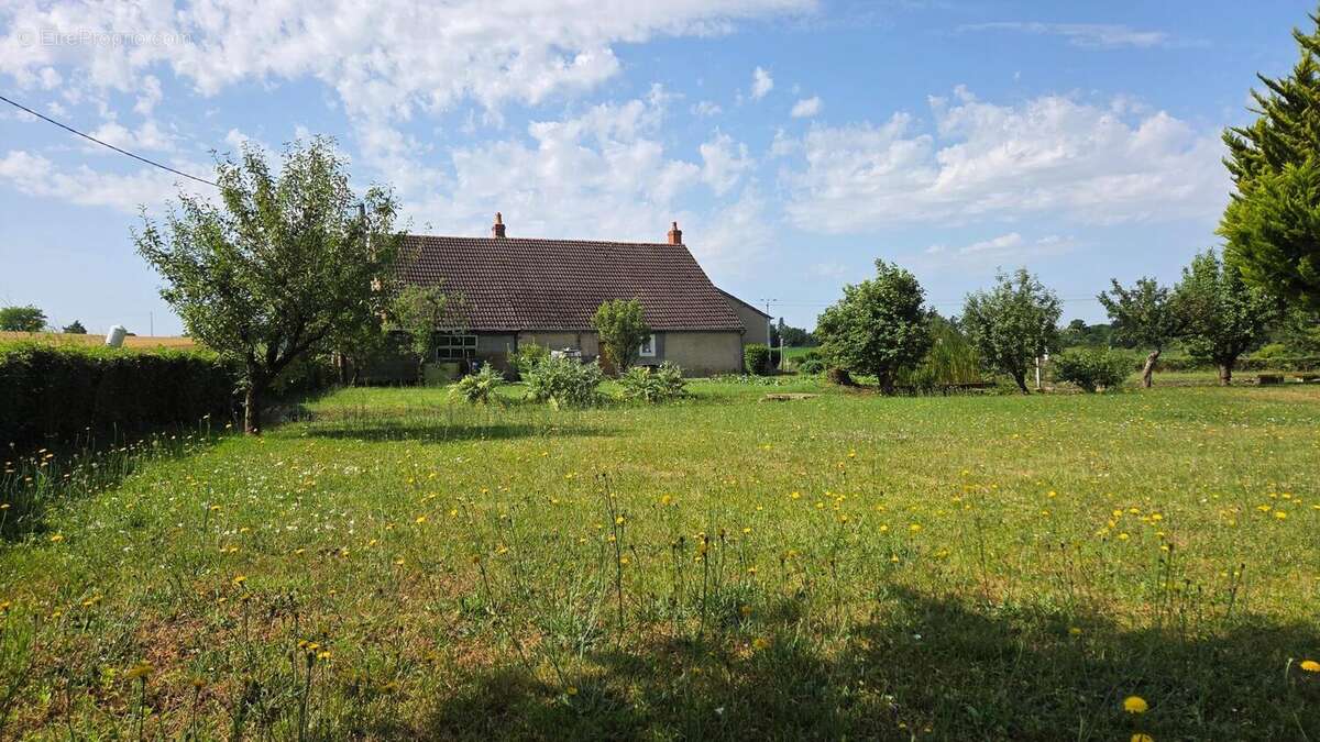 Photo 4 - Maison à PRECY