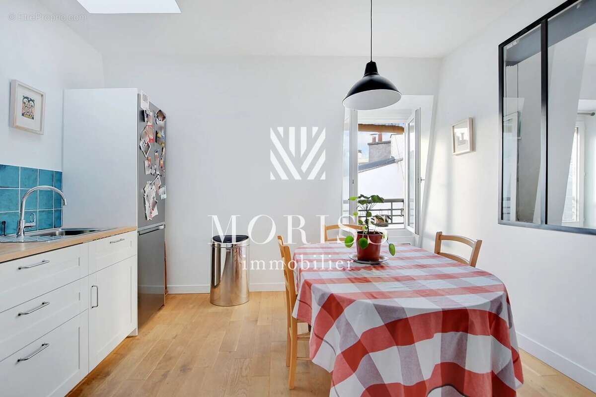 Appartement à PARIS-11E