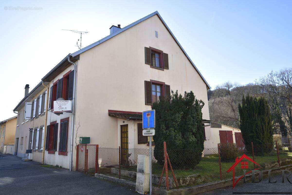 Maison à COURCELLES-LES-MONTBELIARD