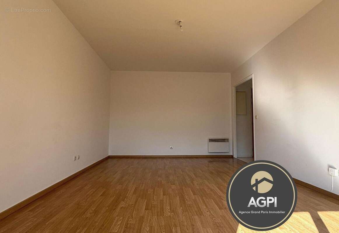 Appartement à SAINT-REMY-LES-CHEVREUSE