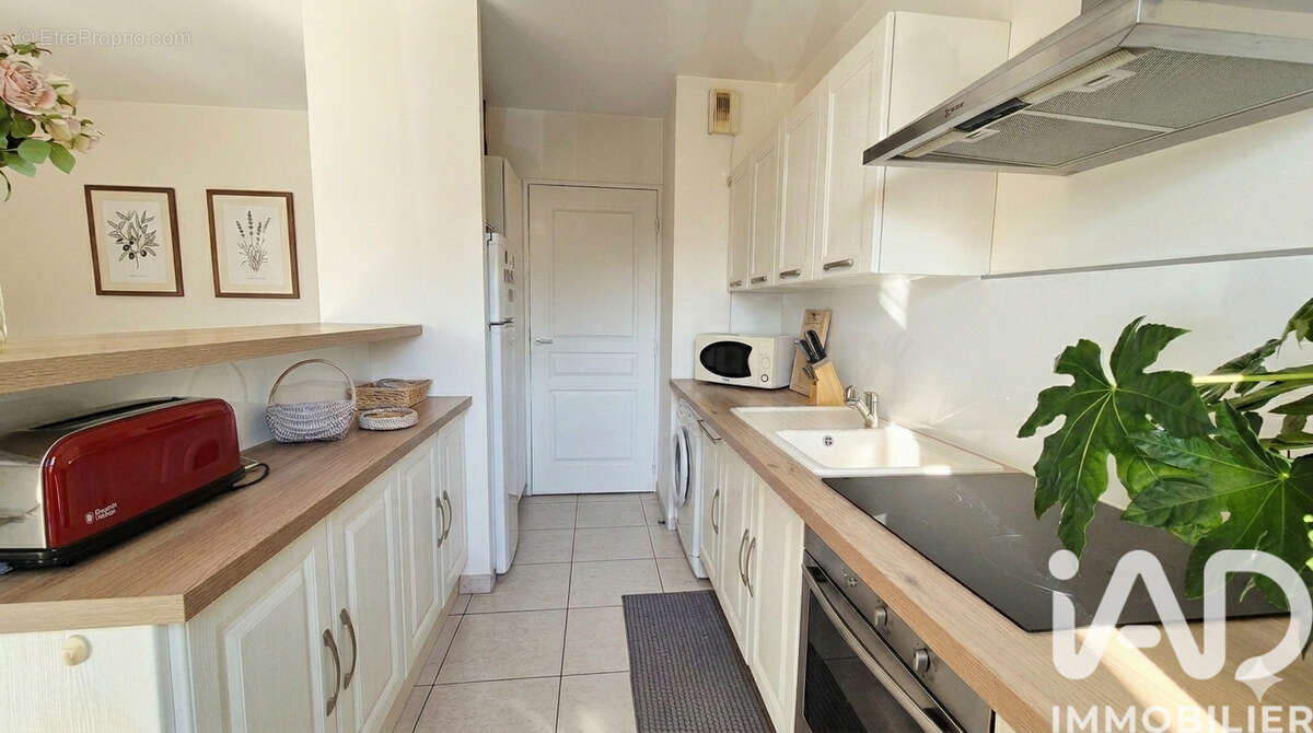 Photo 7 - Appartement à L'ISLE-SUR-LA-SORGUE