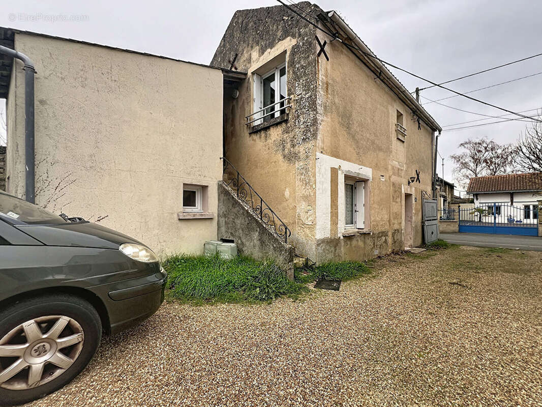 Appartement à DOUE-LA-FONTAINE