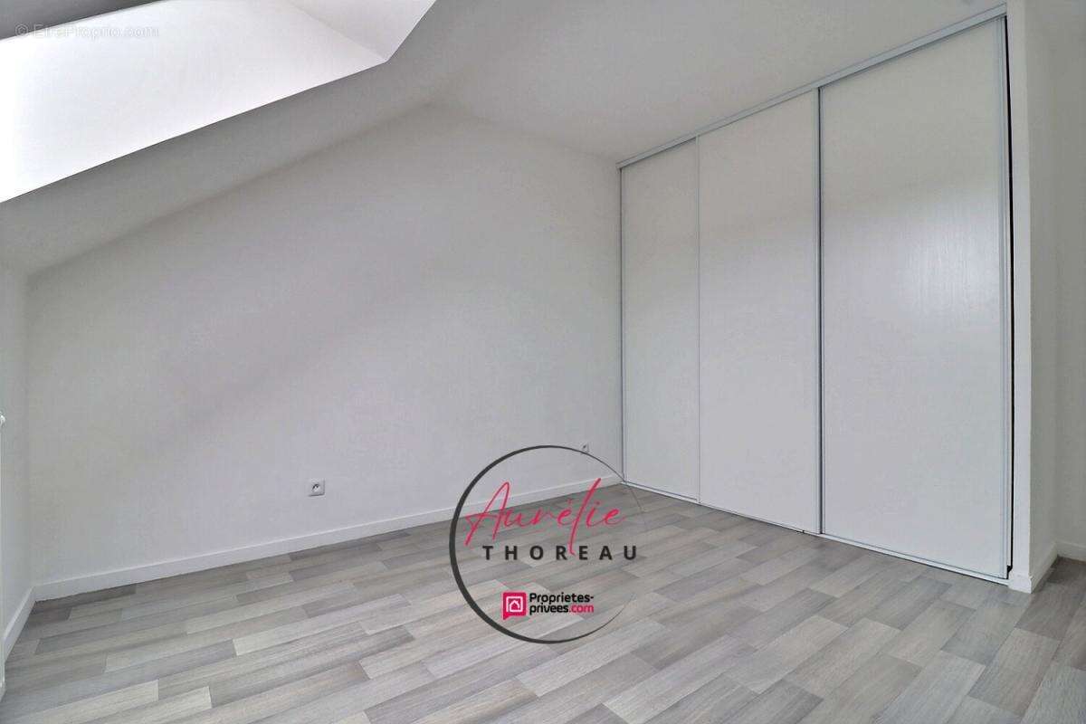 Maison à FLEURY-LES-AUBRAIS