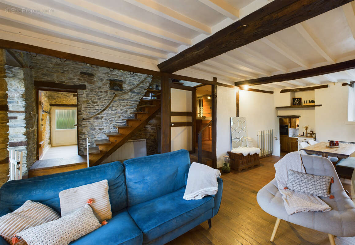 Maison à THURY-HARCOURT