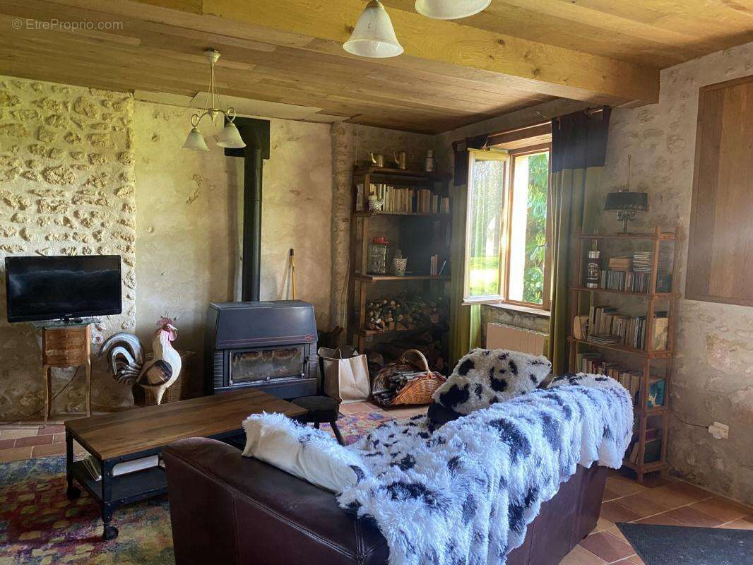 Maison à APPENAI-SOUS-BELLEME