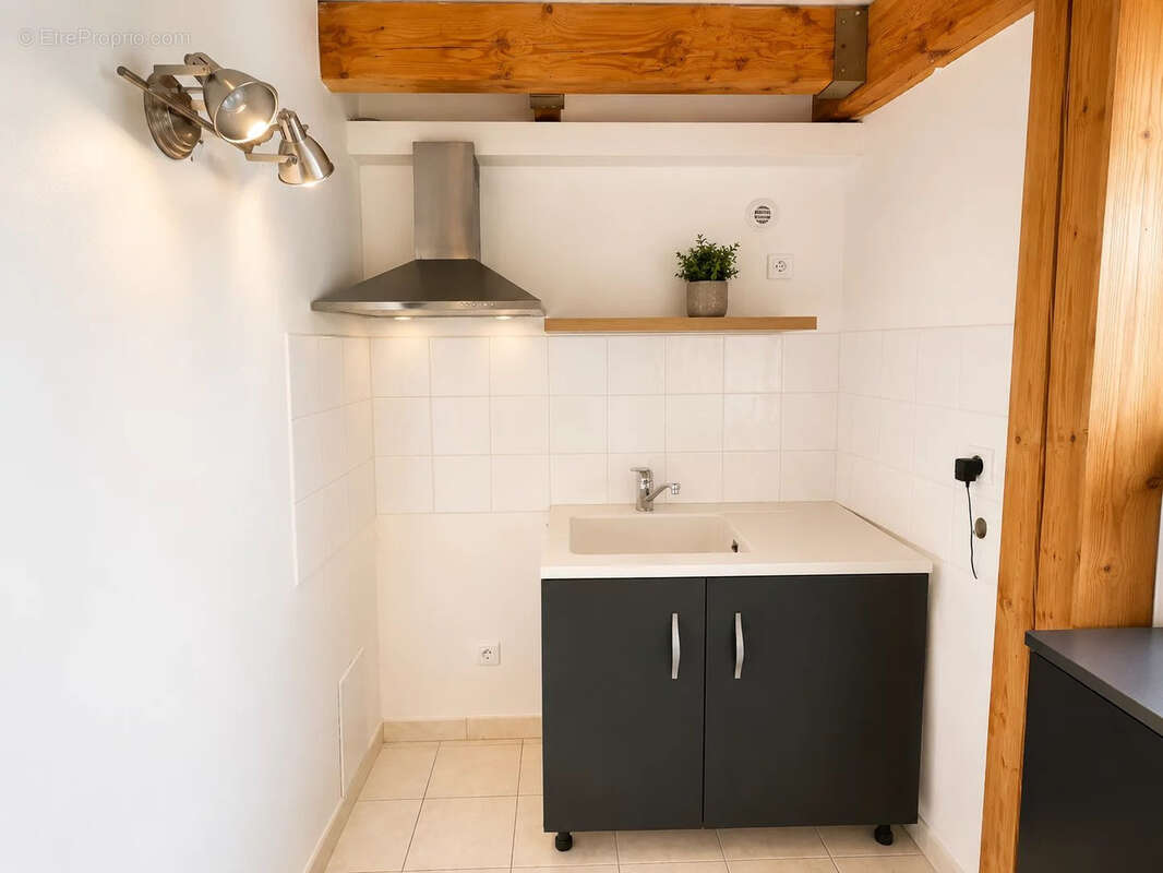 Appartement à SAINT-MAXIMIN-LA-SAINTE-BAUME