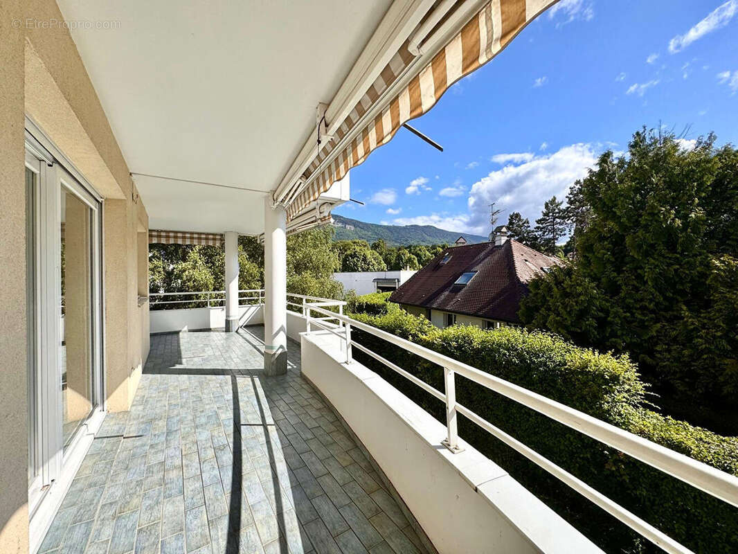 T4 familial lumineux avec terrasse ? Proximité immédiate douane Croix-de-Rozon - photo 4