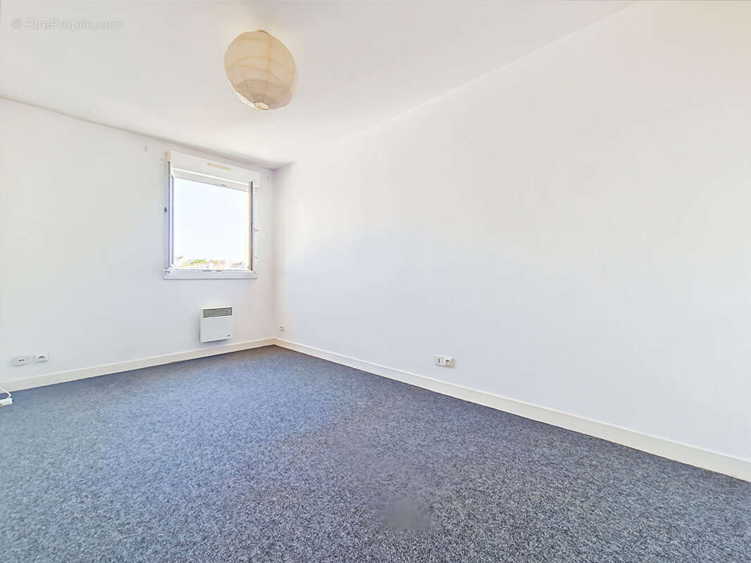 Appartement T3 de 67 m²  Quartier Lafayette - Rue de Létanduere - photo 10