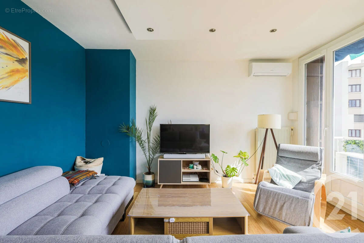 Appartement à MEYLAN