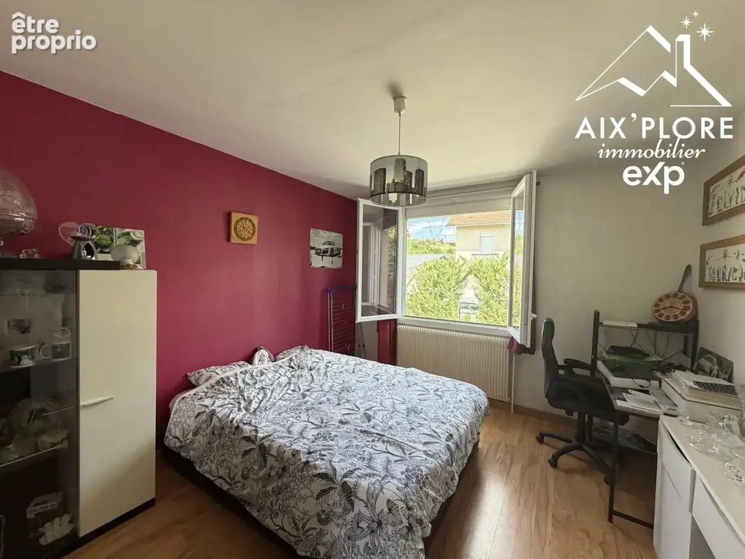 Maison 139 m² à Injoux-Genissiat  - photo 8