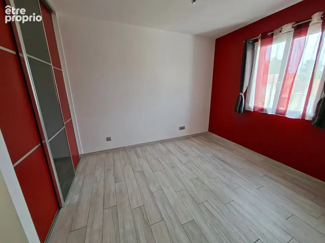 Maison 180 m² à Dange-Saint-Romain  - photo 7