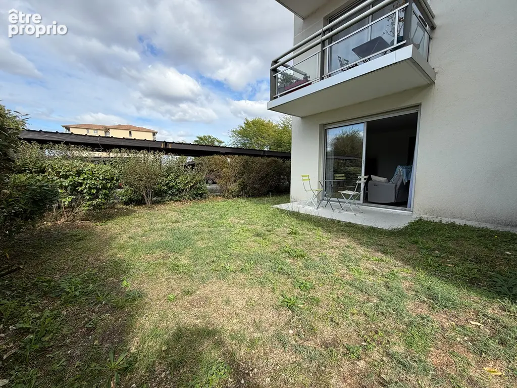 Mérignac - Appartement T4 de 86 m², rénové, avec extérieur et parking - photo 2
