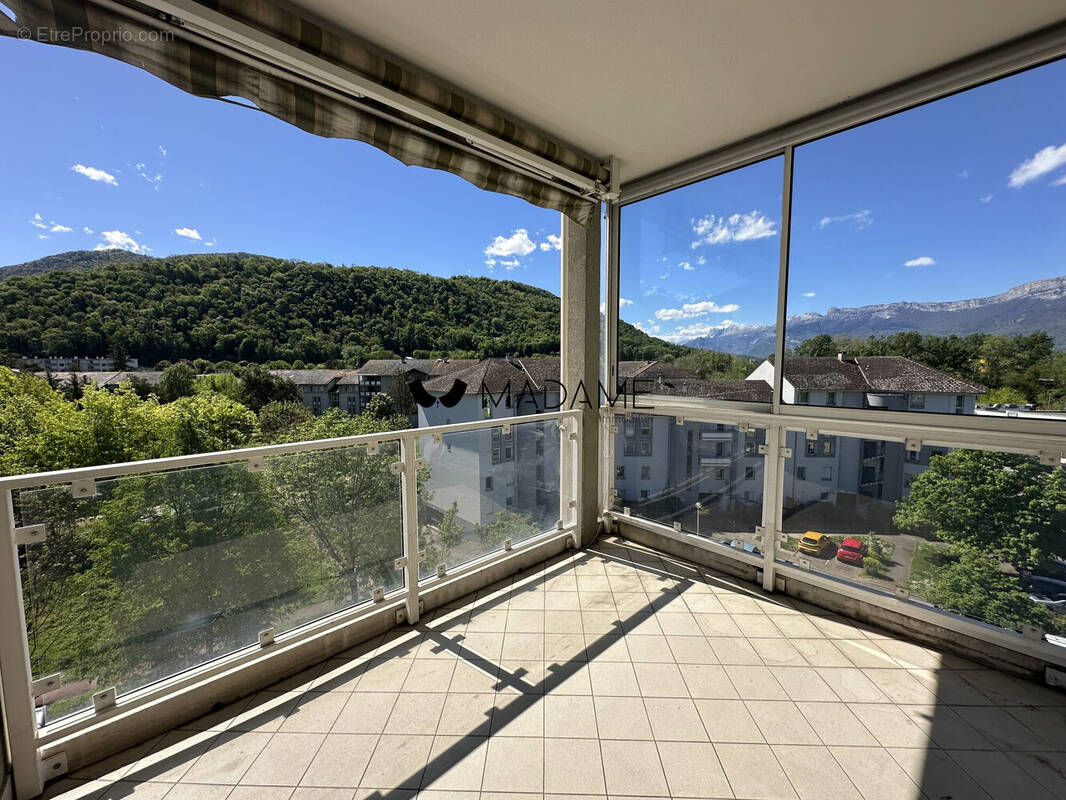 Appartement à GIERES