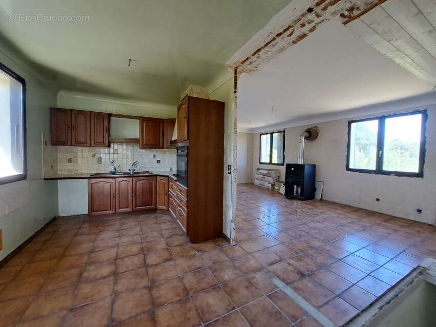 Maison 122 m² à Loubeyrat  - photo 5