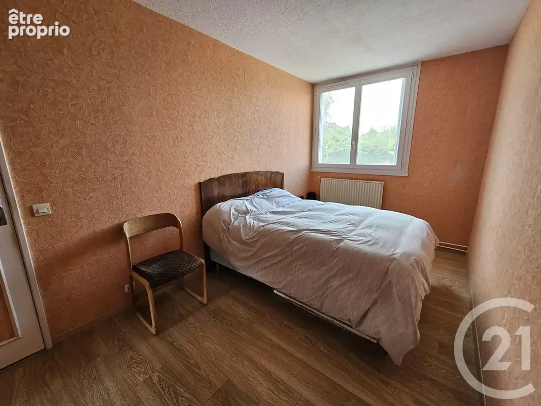 Appartement 4 pièces 82 m² à vendre à Orthez (64300) - photo 7