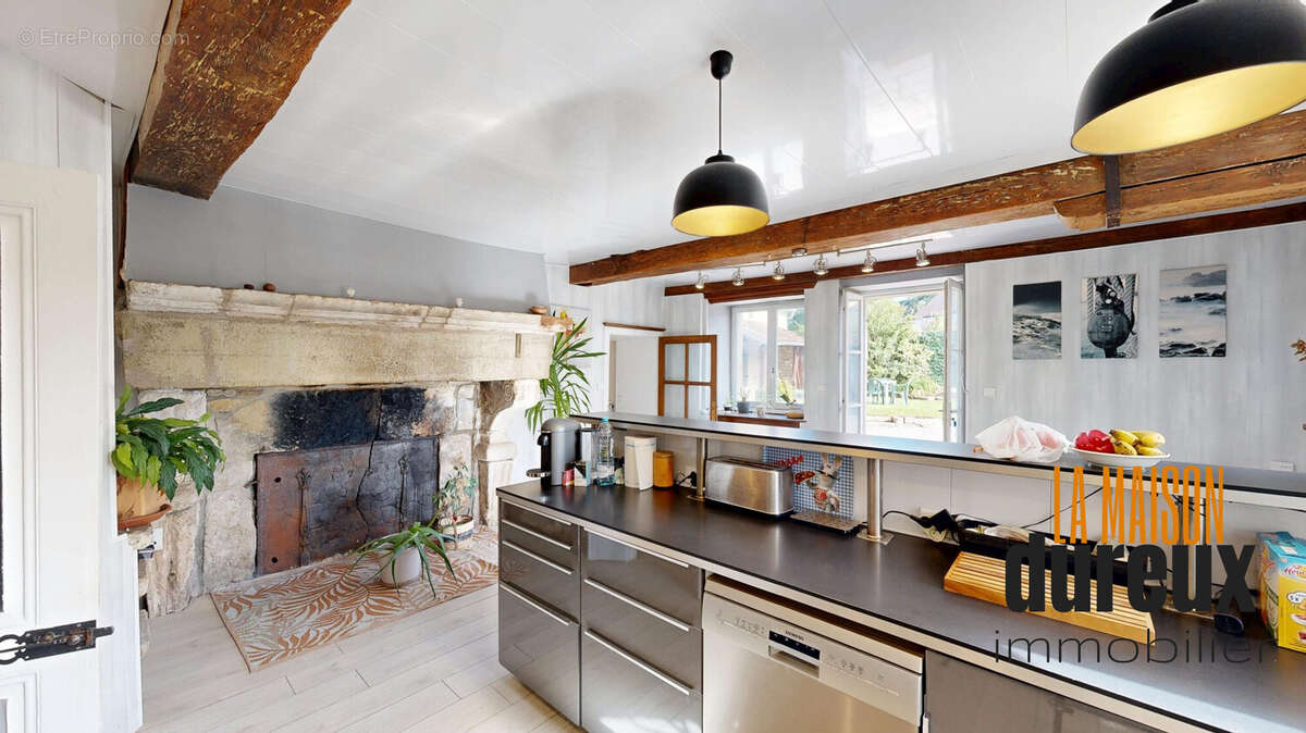 Maison à AUTREY-LES-GRAY