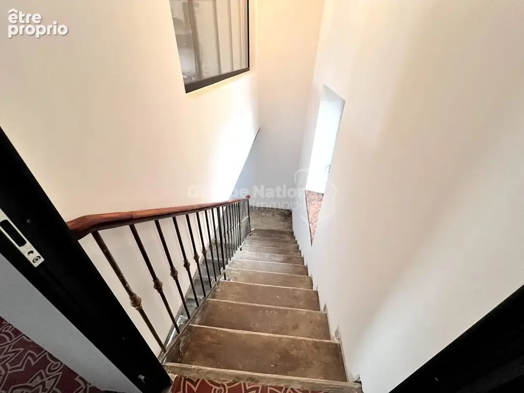 Mas de village avec appartement, piscine et dépendances - photo 12