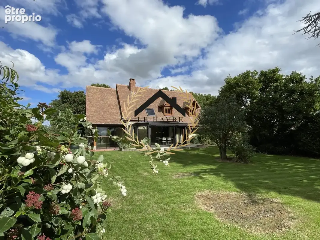 Maison 6 pièces 247 m² à vendre à Beuzeville-La-Grenier (76210) - photo 2