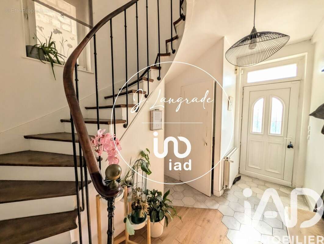 Photo 2 - Maison à MERY-SUR-OISE