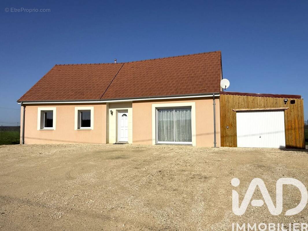 Photo 1 - Maison à ILLIERS-COMBRAY