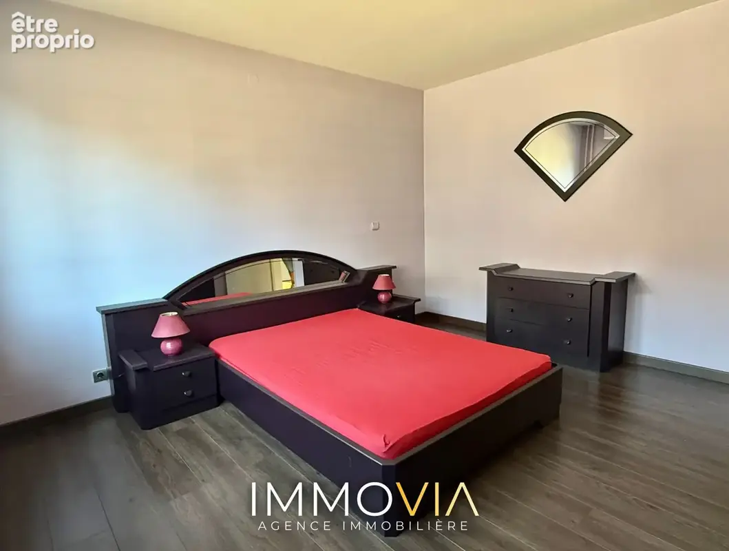 Appartement 92 m² à Forbach  - photo 6