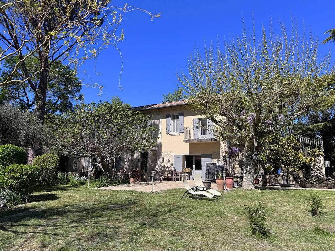 Maison à VILLENEUVE-LES-AVIGNON