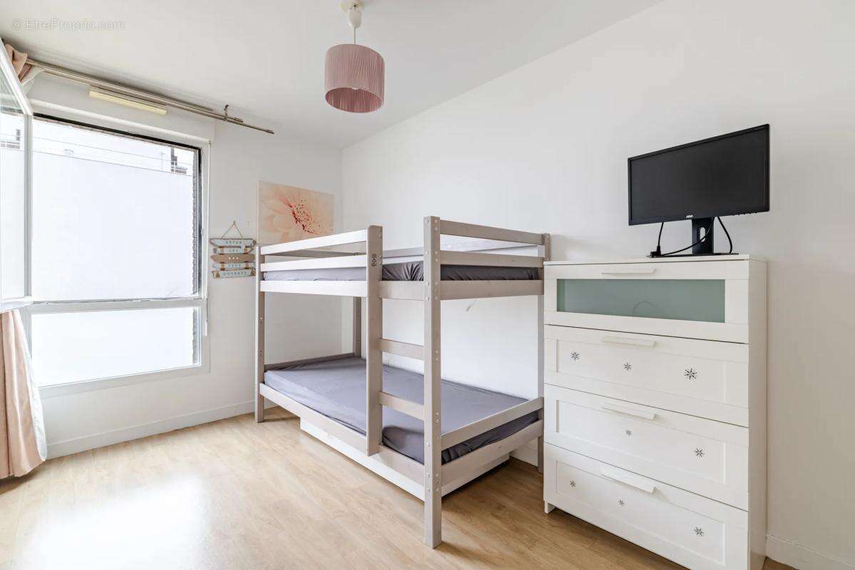 Appartement à GENNEVILLIERS